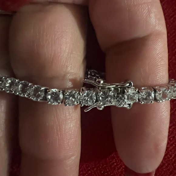 925  Mo Silver Tennis Bracelet with CZ's and Dual Lock Slip Clasp, 7 1/4 Long! - Picture 12 of 14